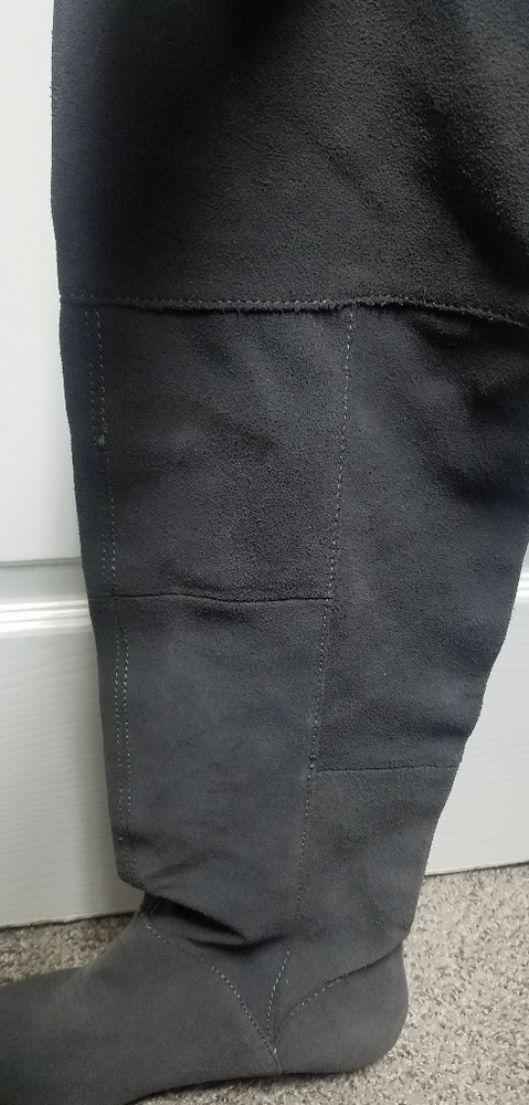 Suede boots